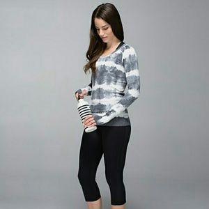 Lulu Swiftly Long Sleeve sz 6